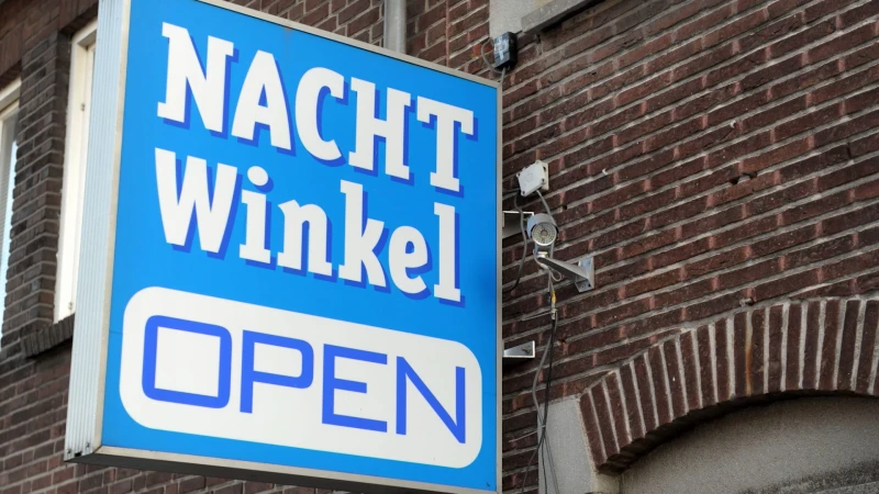 Nachtwinkeluitbater (45) uit Bierbreek krijgt opschorting van straf nadat hij 18-jarige overvaller deels blind sloeg