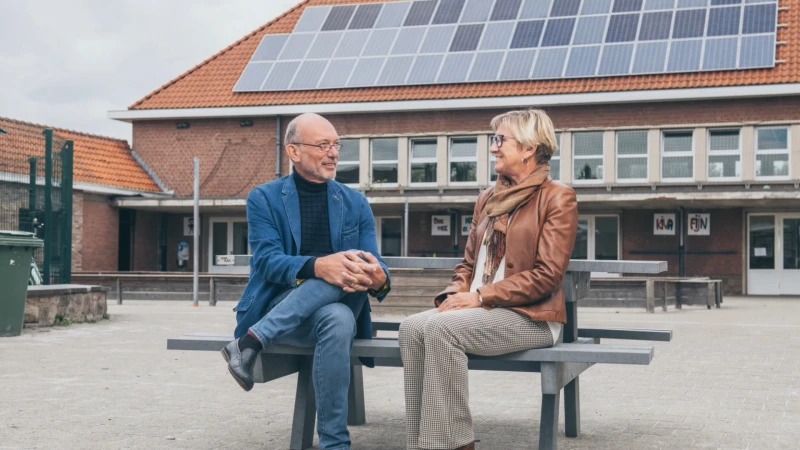 Kortenberg zoekt investeerders die zonnepanelen op dak petanquehal en GC Colomba mee willen financieren