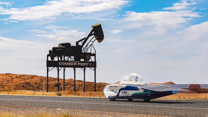 Leuvens Solar Team bouwt voorsprong verder uit en lijkt op weg naar wereldtitel in Australië