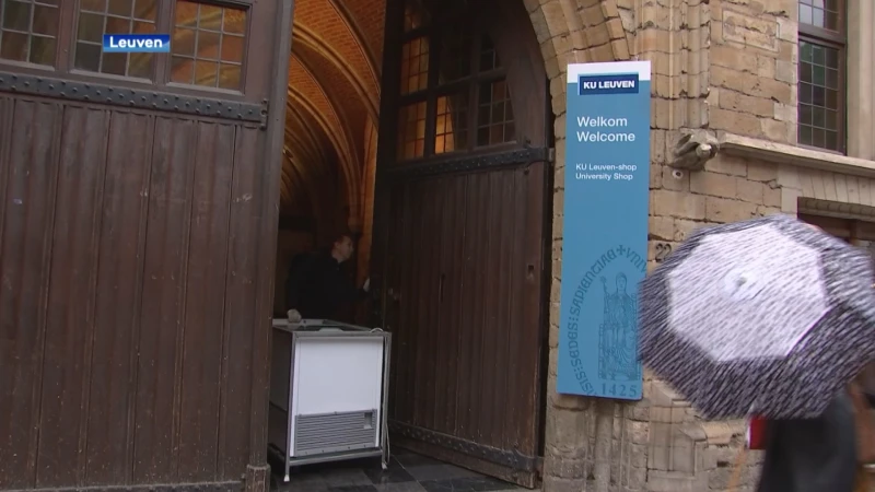 Actievoerders bezetten Universiteitshal KU Leuven: "Partnerschappen met Israëlische universiteiten opnieuw bekijken"