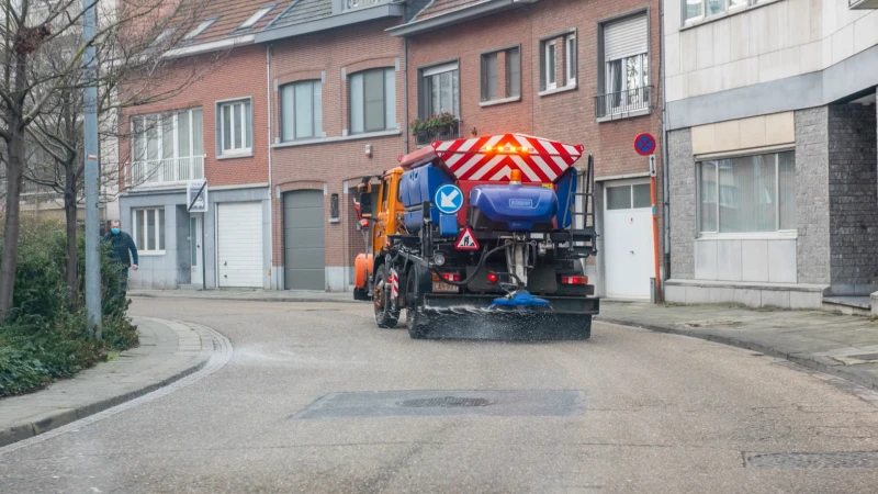 Strooidiensten in onze regio rukken voor het eerst deze winter uit