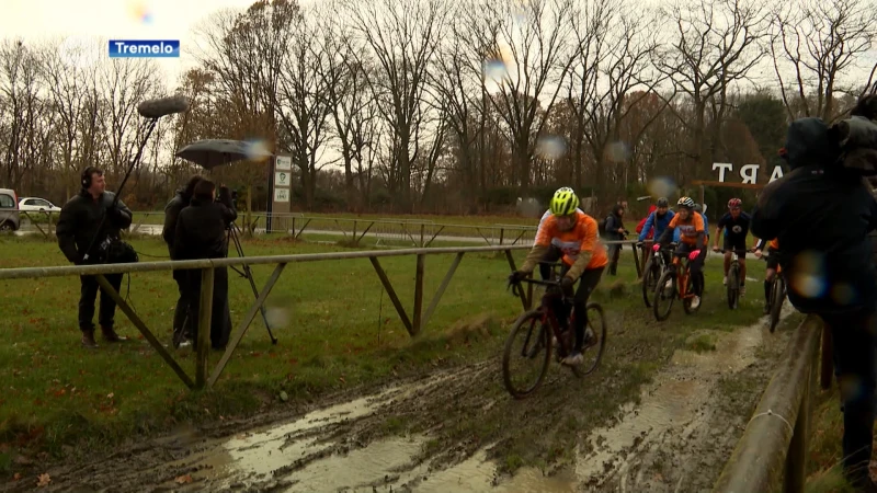 Toppolitici wagen zich aan veldrit op Balenberg in Tremelo om geld in te zamelen voor warmste week