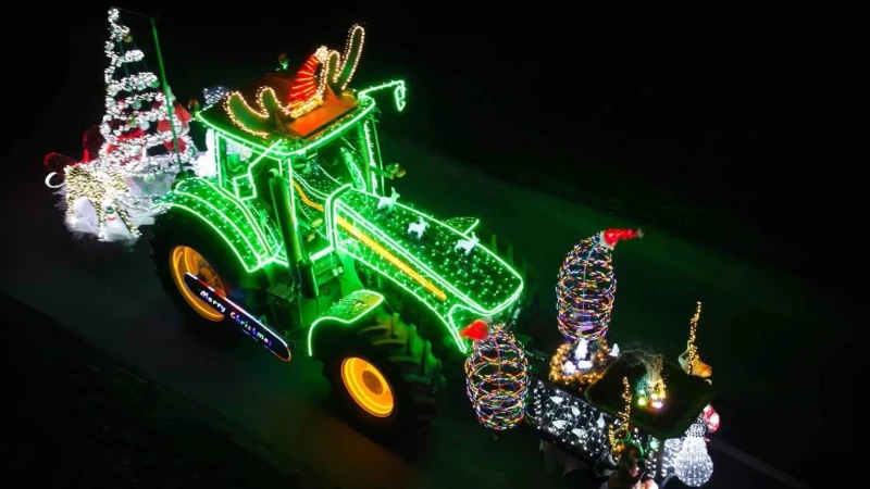 Verlichte tractoren trekken vrijdagavond door Kortenberg, ook kerstmarkt op De Walsplein