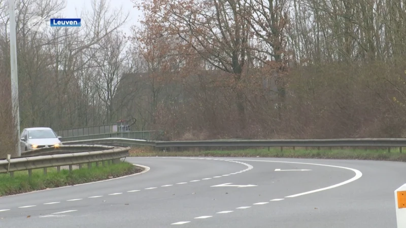 Motoragent zwaargewond na achtervolging in Leuven