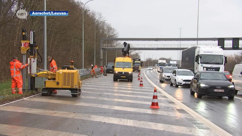 De hele dag file door werken aan spitsstrook E314, ook komende weken nog hinder verwacht