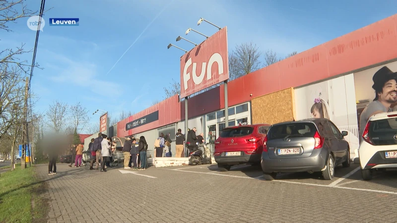Definitieve uitverkoop bij speelgoedwinkel Fun in Leuven en Tielt-Winge lokt opnieuw heel wat klanten
