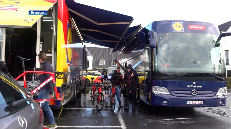 Jasper Stuyven blikt met ROBtv vooruit op nieuwe wielerseizoen: "Op goeie dagen kunnen wij onze voet naast Visma-Lease a Bike zetten"