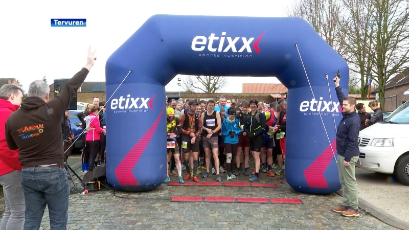 800 sportievelingen trotseren modder, wind en regen in Druivenmarathon Tervuren: "Leuk om streek te leren kennen"