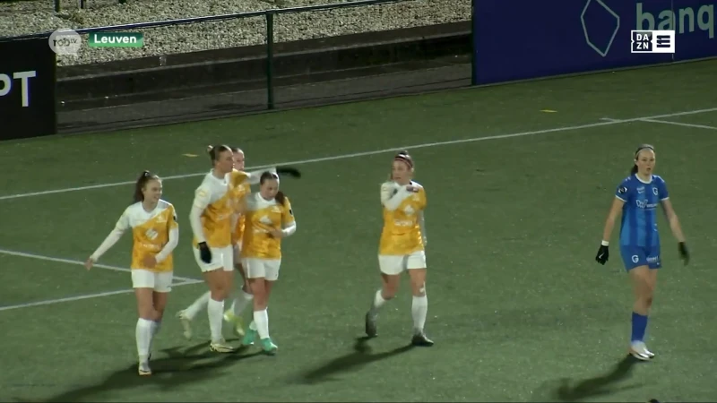 Dames OH Leuven vernederen Genk (8-0), Zomers goed voor vier goals
