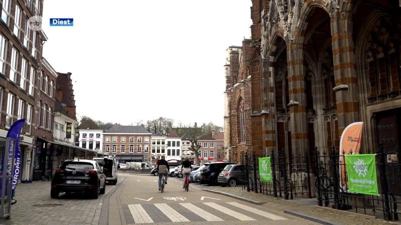 Diest gaat voor restauratie van Sint-Sulpitiuskerk: "IJzerzandsteen is aan het verbrokkelen"