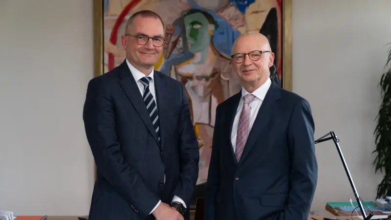Professor Paul Herijgers volgt Wim Robberecht als CEO van het UZ Leuven