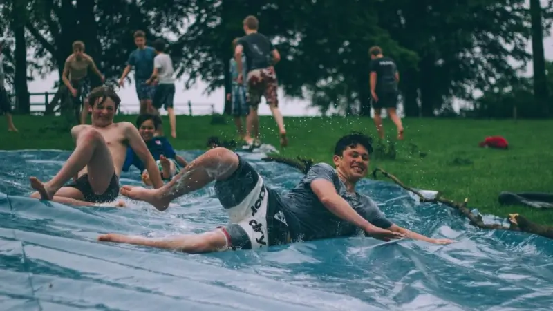 Leuven zoekt honderd animatoren om speelpleinwerking deze zomer in goede banen te leiden