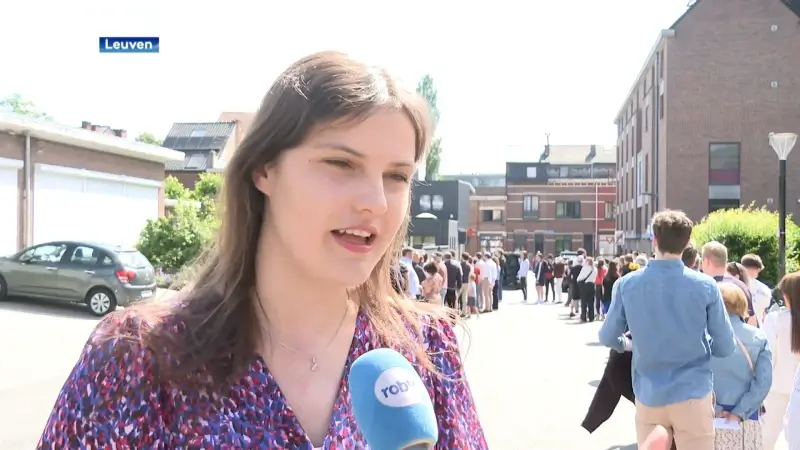Britt Huybrechts (Vlaams Belang), vanmorgen in het stembureau: "De mensen willen een ander en een beter beleid"