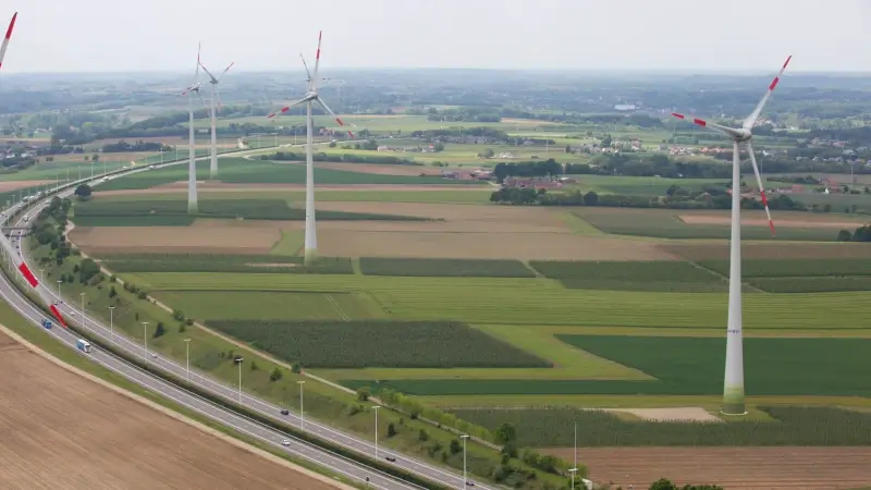 Bouw zevende windturbine in Diest start midden augustus: "Wieken van 75 meter worden 's nachts via tijdelijke afrit geleverd"