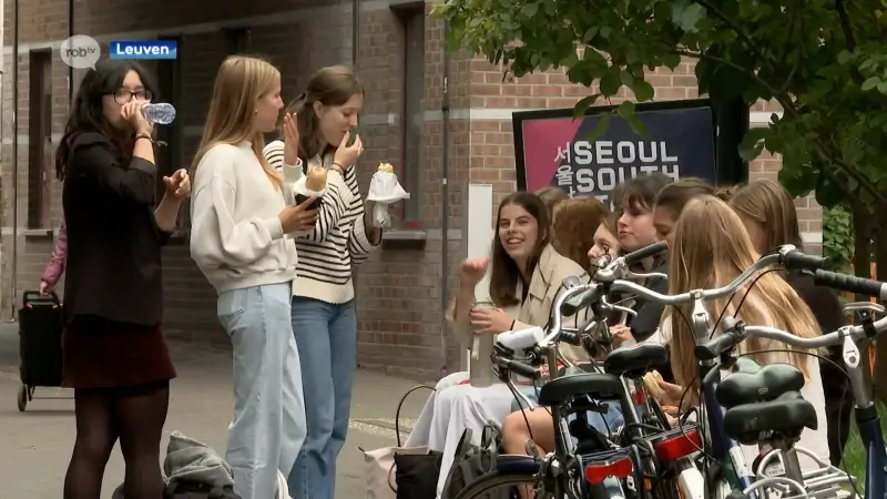 Studenten beginnen aan nieuw academiejaar: "Stress, en de heilige Drievuldigheid op de Tiensestraat om uit te gaan!"