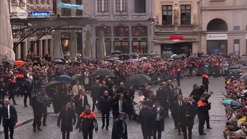 6000 mensen komen de Paus groeten in Leuven