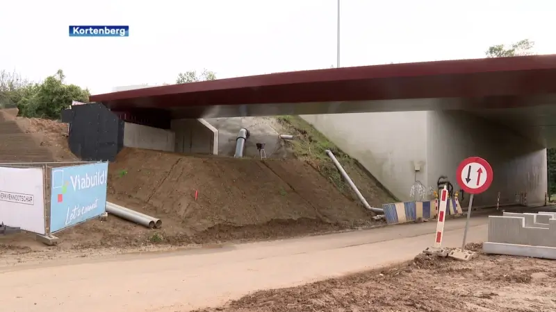 Nieuwe fietsbrug over Tervuursesteenweg in Kortenberg klaar