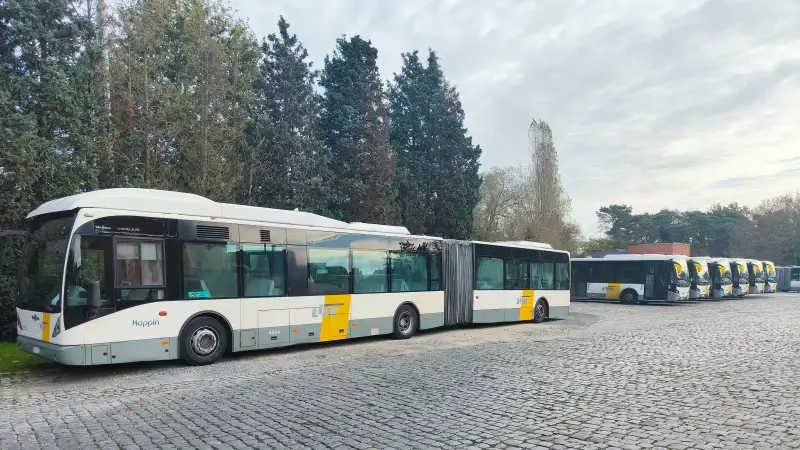 Spontane staking bij De Lijn in Tremelo, zo goed als geen bussen op lijn 520 en 530