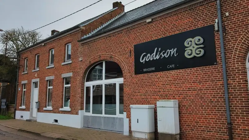 Brasserie Godison in Tienen blijft een maand langer verplicht gesloten na bedreigingen