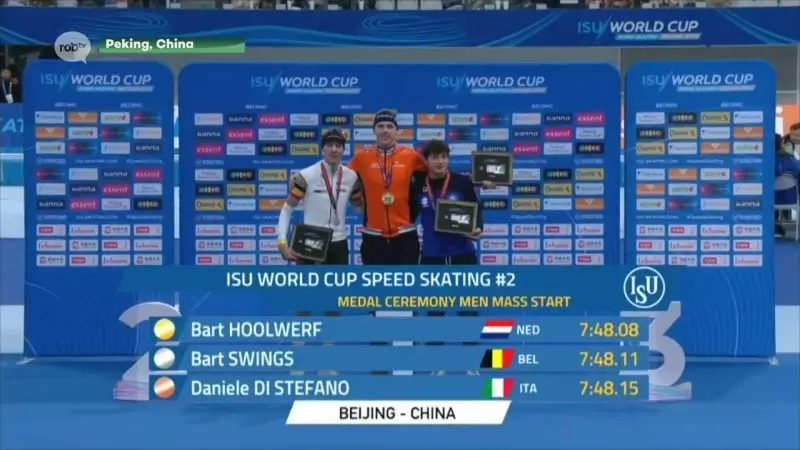 Bart Swings lijkt World Cup in Peking te winnen, maar Hoolwerf snelt hem nog voorbij in laatste meters massastart