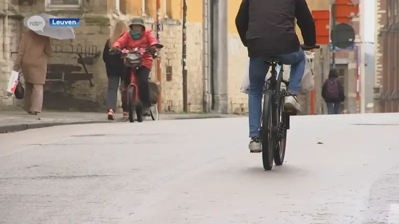 Dronken fietser in Leuven moet 1260 euro boete betalen: "We gaan niet stelselmatig controleren, maar als het duidelijk zichtbaar is, vragen we een ademtest"