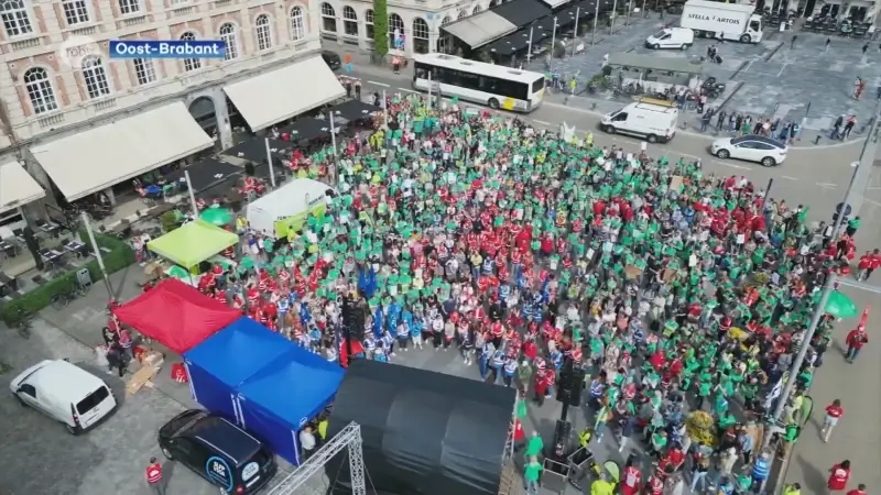 Meerdere scholen in onze regio blijven maandag noodgedwongen dicht door actiedag vakbonden: "Blijf van de pensioenen van leerkrachten af"