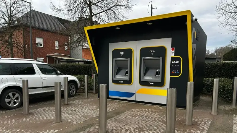 Averbode heeft opnieuw geldautomaat: "Iemand moet me toch eens uitleggen welke meerwaarde dat Batopin-verhaal heeft gehad"