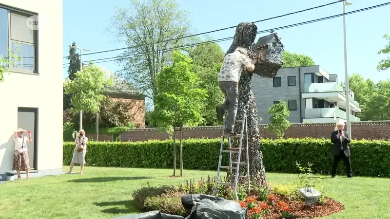 Nieuw kunstwerk aan wzc Sint-Jozef in Rillaar eert kloosterorde Grauwzusters