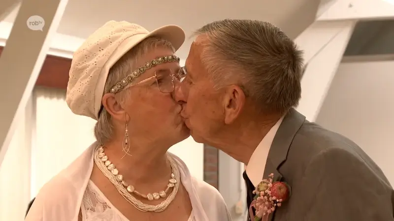 Nooit te laat om te trouwen! Marcel en Mieke geven op 82- en 72-jarige leeftijd elkaar het jawoord: "We gaan nog veel op reis gaan!"