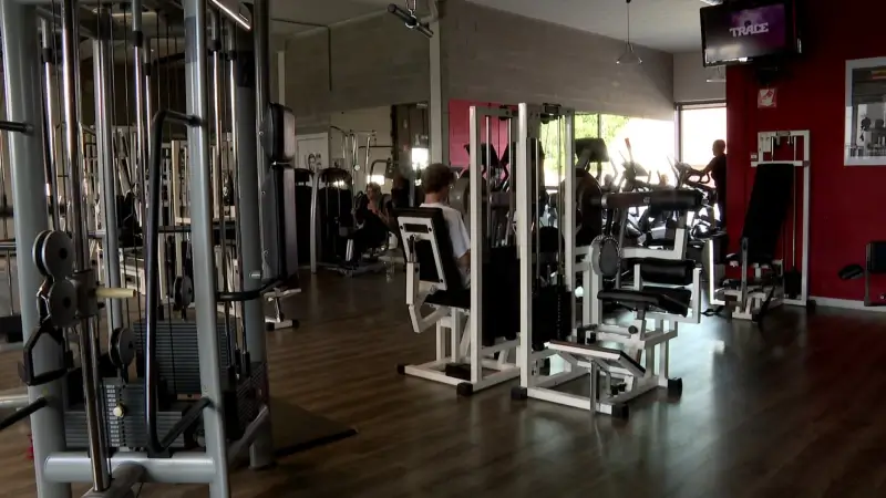 Nieuwe Basic Fit in gebouw van fitness en dansschool Serbatoio in Landen.