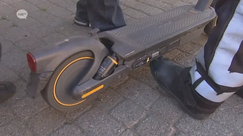 Politie Getevallei controleert extra op correct gebruik van e-steps: "Je brengt niet alleen anderen, maar ook jezelf in gevaar"