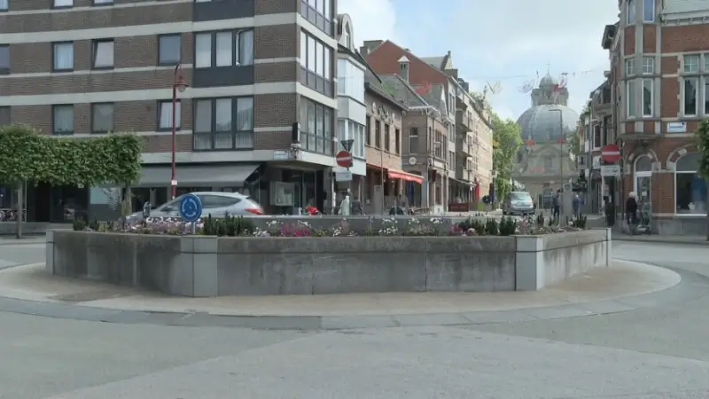 Onduidelijk wanneer fontein in centrum van Scherpenheuvel opnieuw werkt: "In de toekomst oplossen voor inwoners en bezoekers van onze stad"