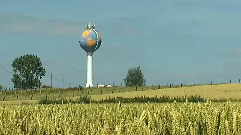 Groen Bierbeek wil omgeving rond bekende watertoren aantrekkelijker maken: "Lijkt nu op een gevangenis"