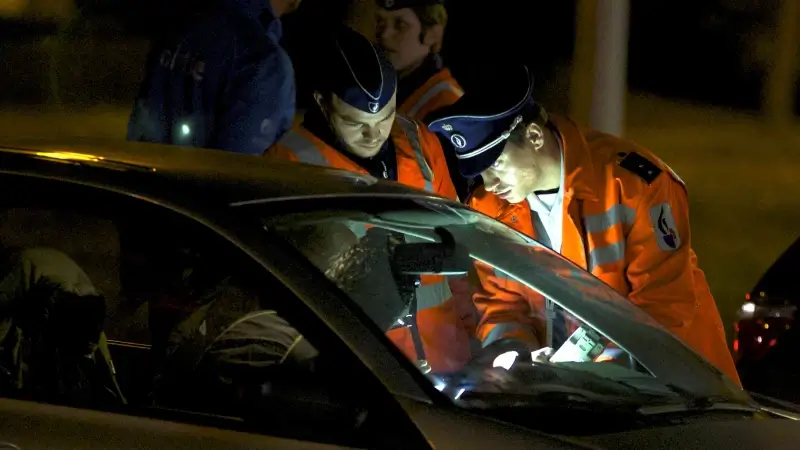 Politie Leuven betrapt man 2 keer op rijden onder invloed in één nacht tijd: "In het verleden al vaker betrapt."