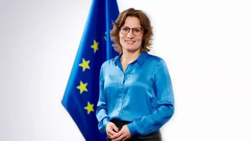 Eurocommissaris Jessika Roswall bezoekt natuurgebied Demerbroeken in Scherpenheuvel-Zichem