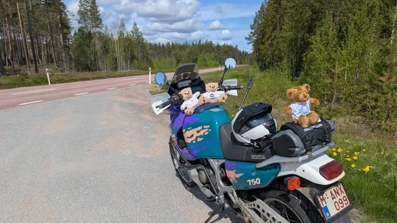 Drie motards zamelen duizenden euro's in tijdens laatste actie Hart voor MS Scherpenheuvel: "Alle patiënten van Nationaal MS Centrum krijgen massagetoestel"
