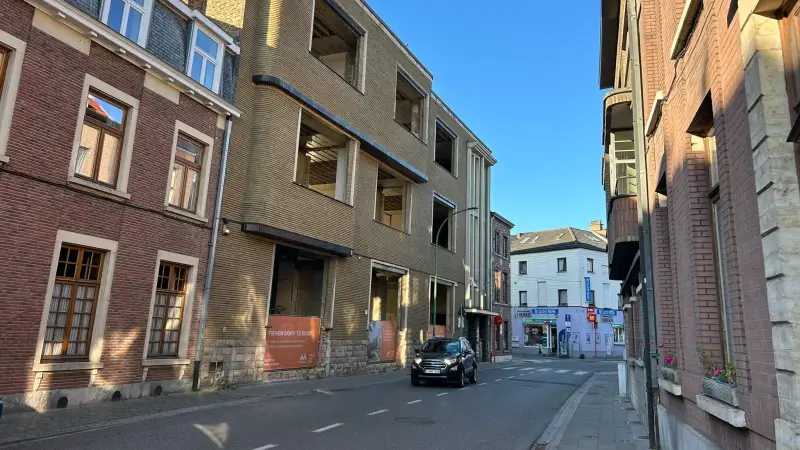 Oud schoolgebouw in Tiense Veldbornstraat moet worden afgebroken door asbest: "Daarna identiek weer opbouwen"