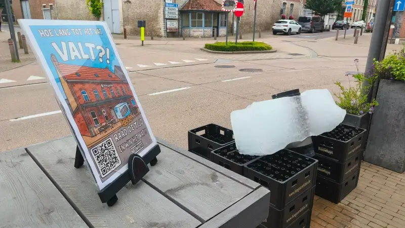 Ludieke stunt van café uit Hoegaarden: wanneer valt vat bier uit ijsblok?