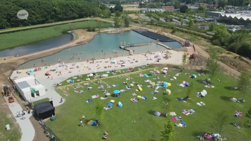 Eerste weekend van zwemzone domein Schoonhoven meteen een succes met 1.300 bezoekers: "I love it"