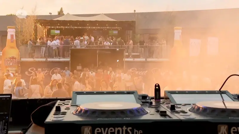 Betalende editie van Sweet City Festival blijft in de smaak vallen: "Jammer dat het betalend is, maar de muziek is top!"