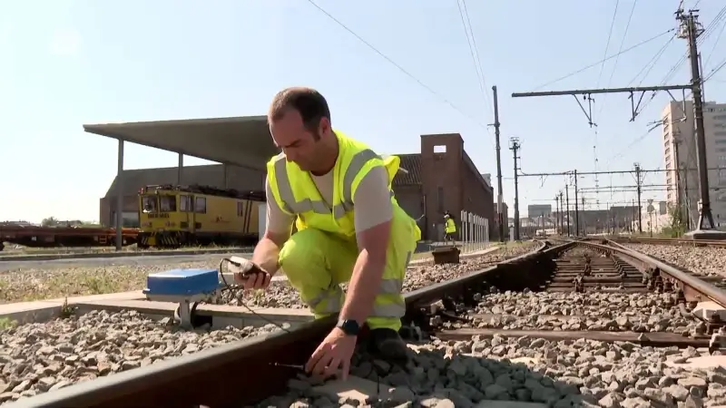 Infrabel voert hittecontroles uit op spoornetwerk: "Temperaturen kunnen hier oplopen tot 50 graden Celcius of meer"