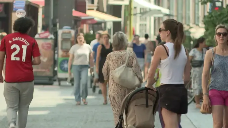 Koopjesperiode in onze regio veelbelovend gestart: "Veel klanten ondanks hittegolf"