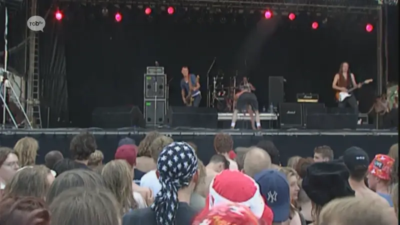 ARCHIEF 50 jaar Rock Werchter: Tweede podium op festivalweide in 1995