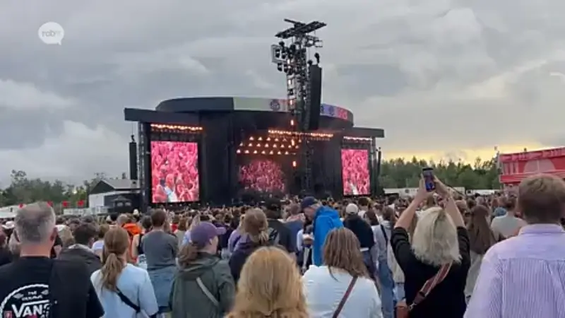 Olivia Rodrigo sluit 50e editie van Rock Werchter af met knal: "De hele dag in de regen staan, maar het was het waard"
