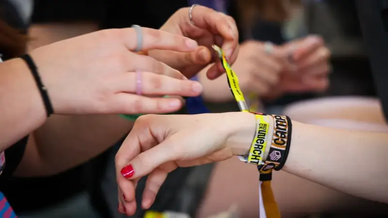 Bijna 100 festivalgangers betrapt met drugs op zak tijdens Rock Werchter, 6 crewleden verliezen bandje