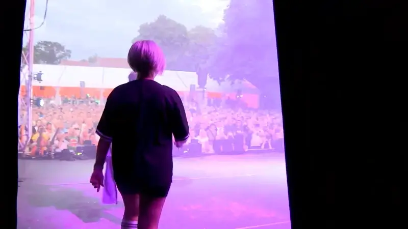 3.000 toeschouwers genieten van laatste optreden van Def Dames Dope op Fundays: "Nostalgie, hier moest ik bij zijn"