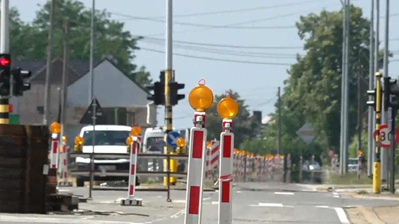 Ook tijdens bouwvakantie omleiding voor werken aan Diestsesteenweg en Staatsbaan in Bekkevoort en Tielt-Winge