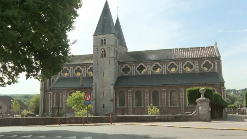 175.000 euro Vlaamse subsidies voor herstelling van dak Sint-Pieter en -Pauluskerk in Neerijse