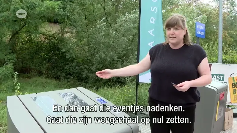 Sorteerstraat in Denijs Dillestraat vernieuwd: "Het grootste voordeel is dat mensen sneller weg kunnen met hun afval"