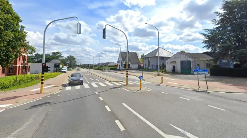 Kruispunt op Staatsbaan in Bekkevoort vanaf maandag 2 weken lang afgesloten voor asfalteringswerken